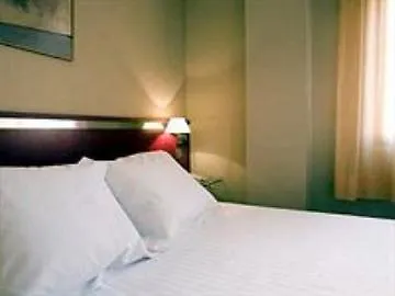 Vegas 2*